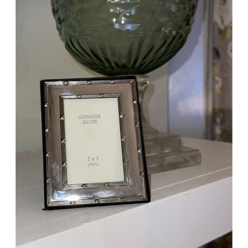 Godinger Silver Plate Picture Frame 4" x‎ 3" for Photo 2" x 3"